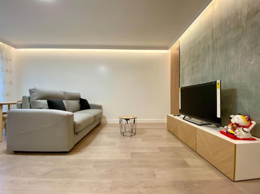 Suite Maximilien Near Disneyland Bussy-Saint-Georges Ngoại thất bức ảnh