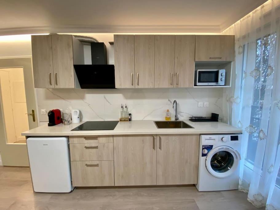 Suite Maximilien Near Disneyland Bussy-Saint-Georges Ngoại thất bức ảnh