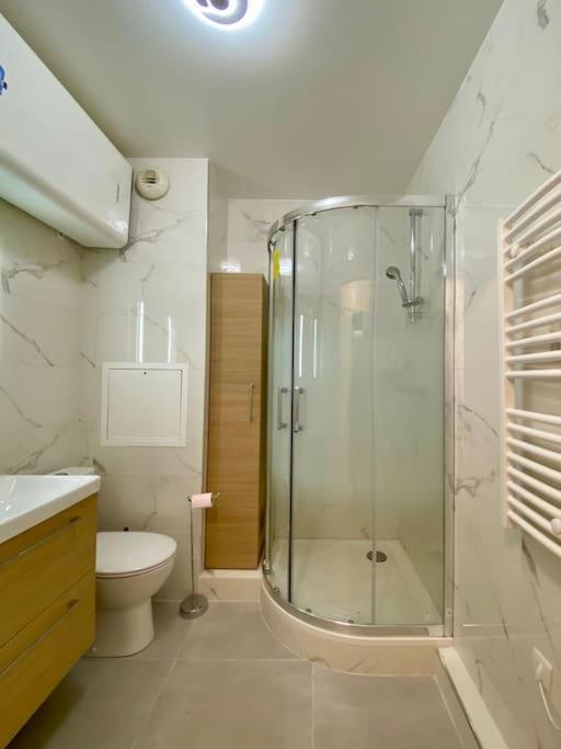 Suite Maximilien Near Disneyland Bussy-Saint-Georges Ngoại thất bức ảnh